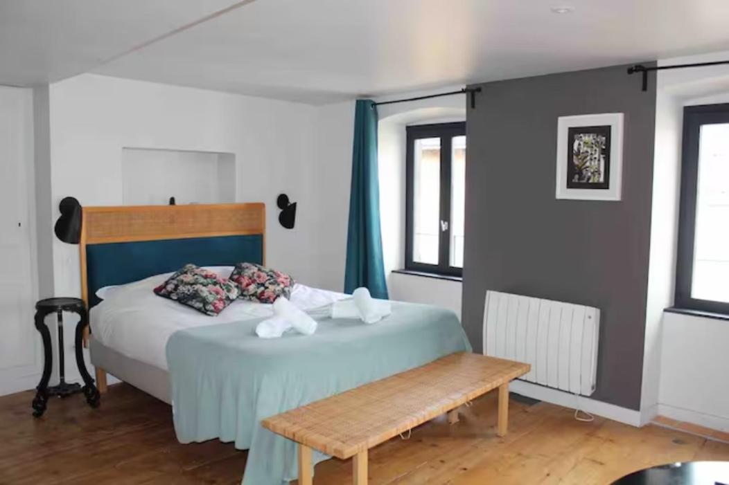La Tour Gregoire Bed & Breakfast