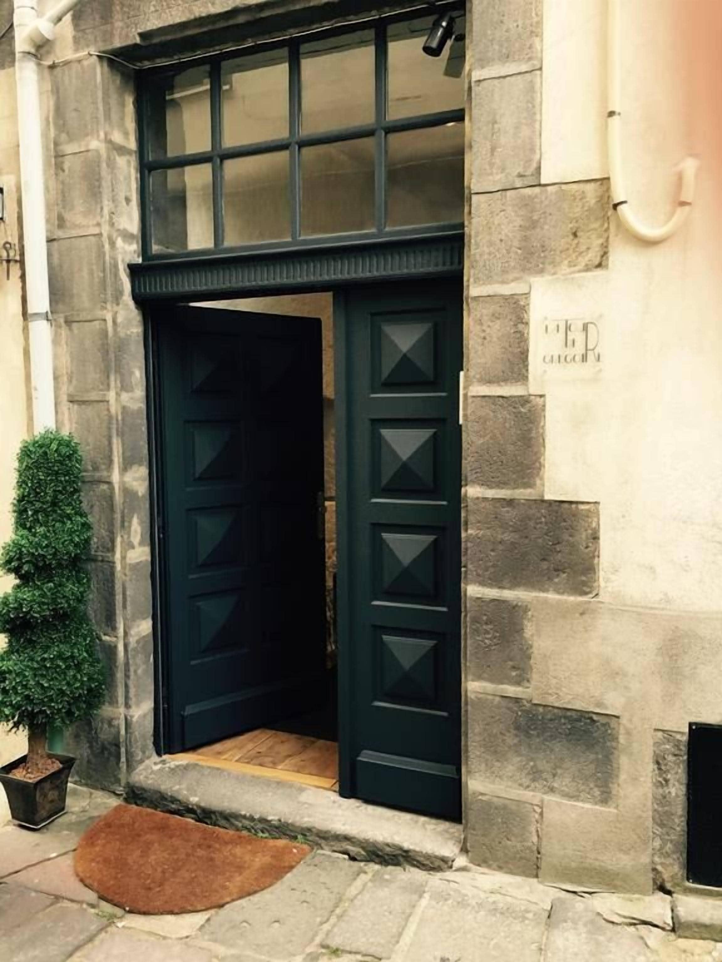 La Tour Gregoire Bed & Breakfast